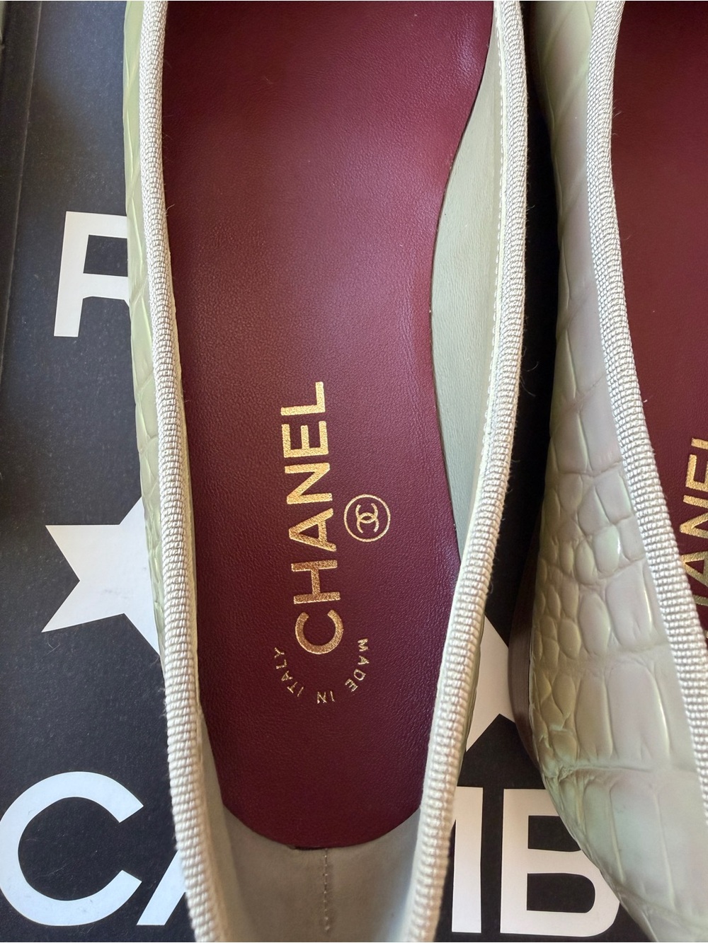 Chanel 26K Yellow Crocodile Croc Embossed Iridescent Cap Toe Ballet Flats 37 - Picture 13 of 15